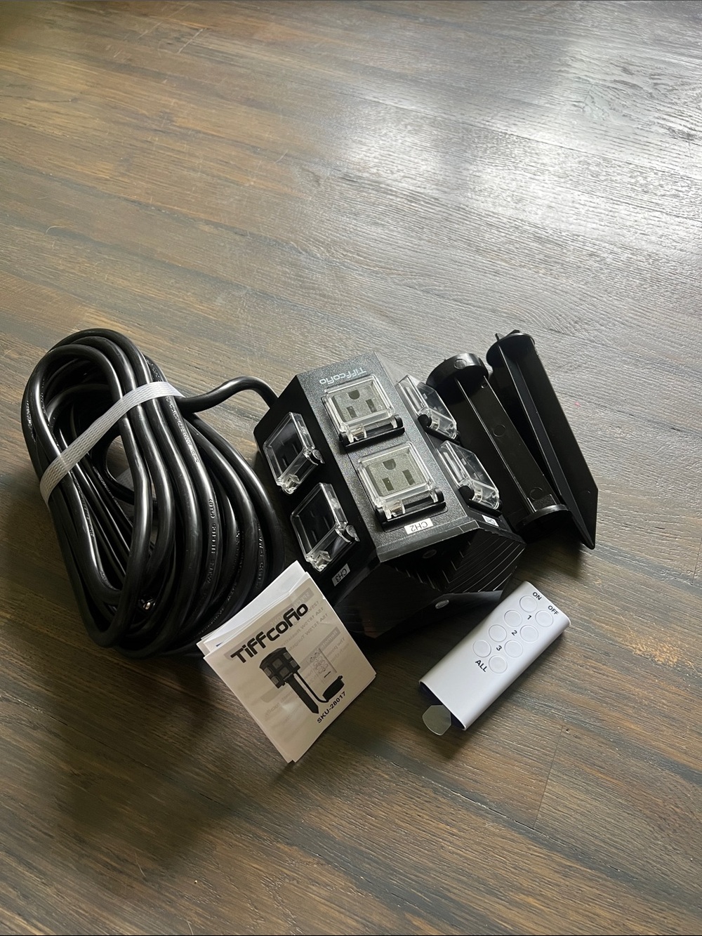 Black Outdoor LED Flood Light with Remote